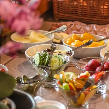 Haus Kathrin Guest house *